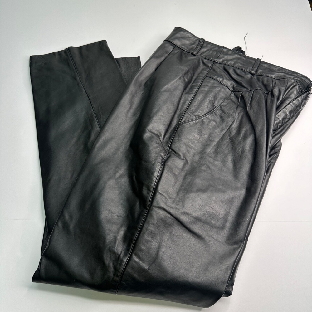 Toffs Womens High Waisted Leather Pleated Pants Size 10 Black Zip Up Tapered Leg